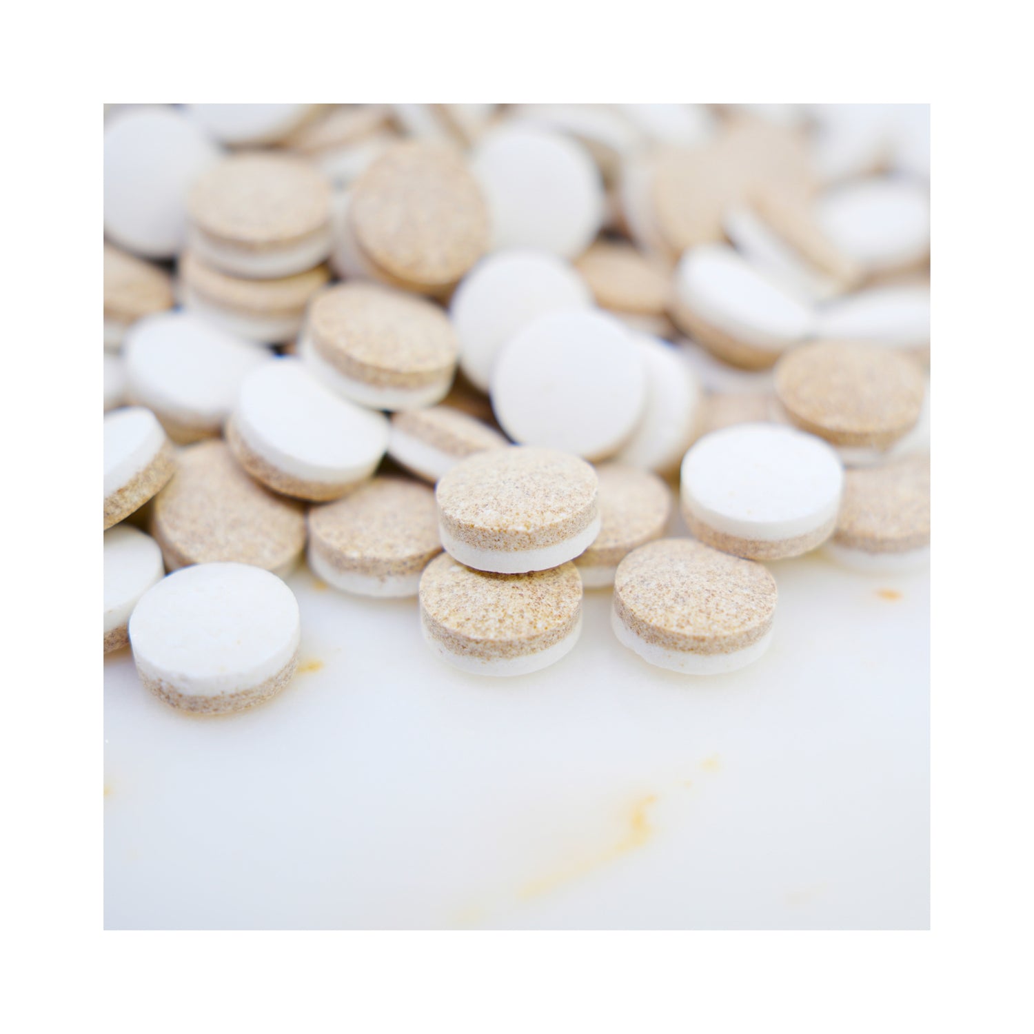 Meenk TV Pastilles 2.2 Pound Bag