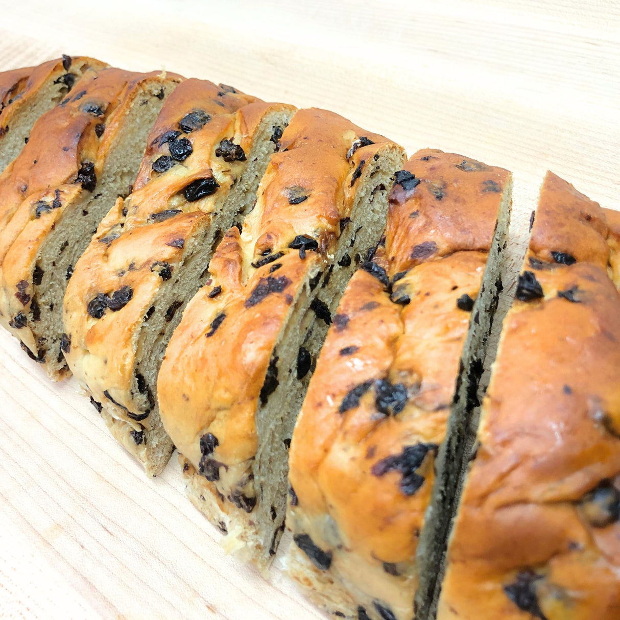 Steenstra's Plain Currant Bread 18 Oz