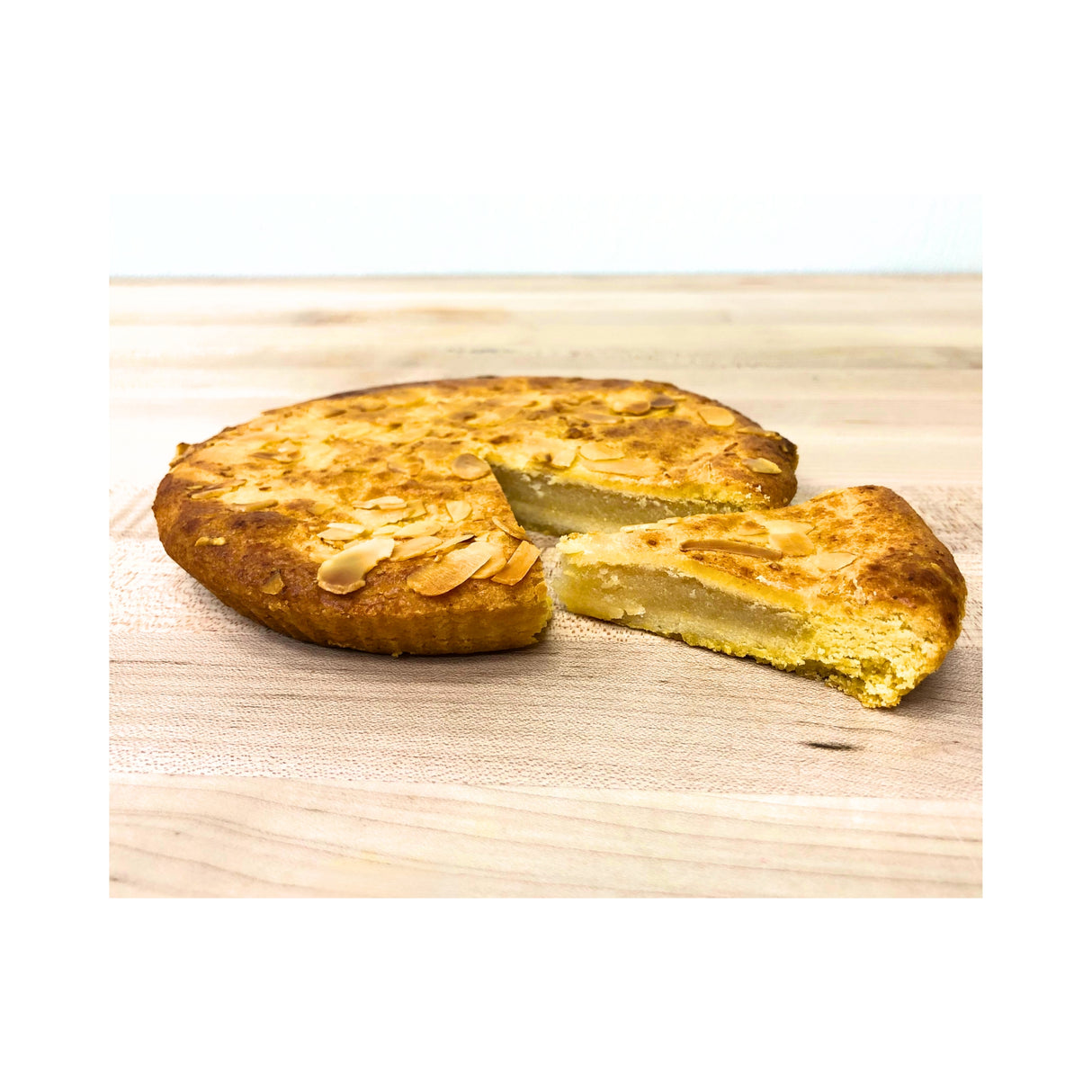 Dutch Hutch Almond Flavored  Butter Cake (Boterkoek) 14 oz H