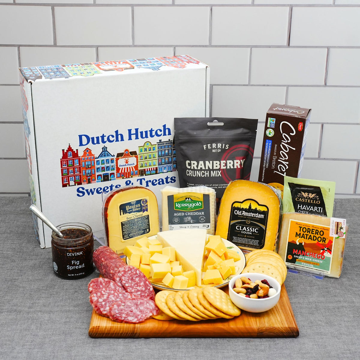 International Cheese & Savory Gift Box